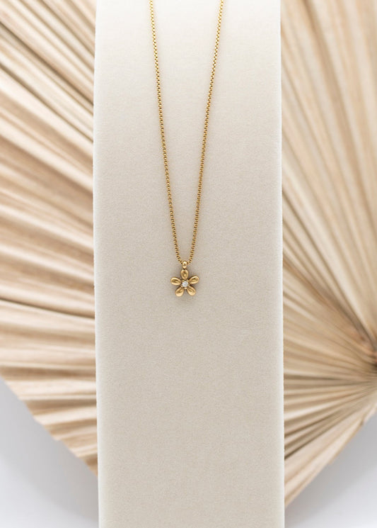 Fleur Necklace