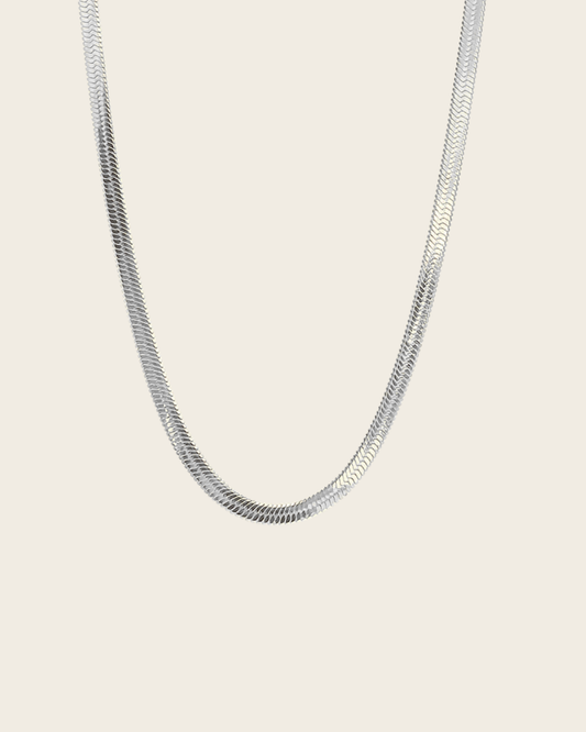 Solene Necklace Silver